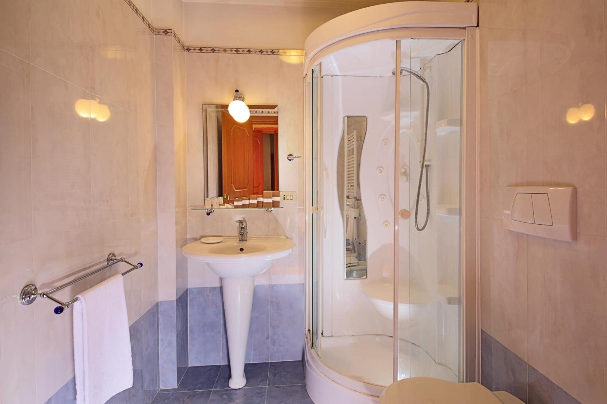 Large Family Apartment E8 Рим Экстерьер фото